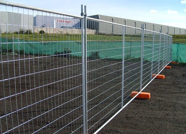 temporary-fencing-900x650